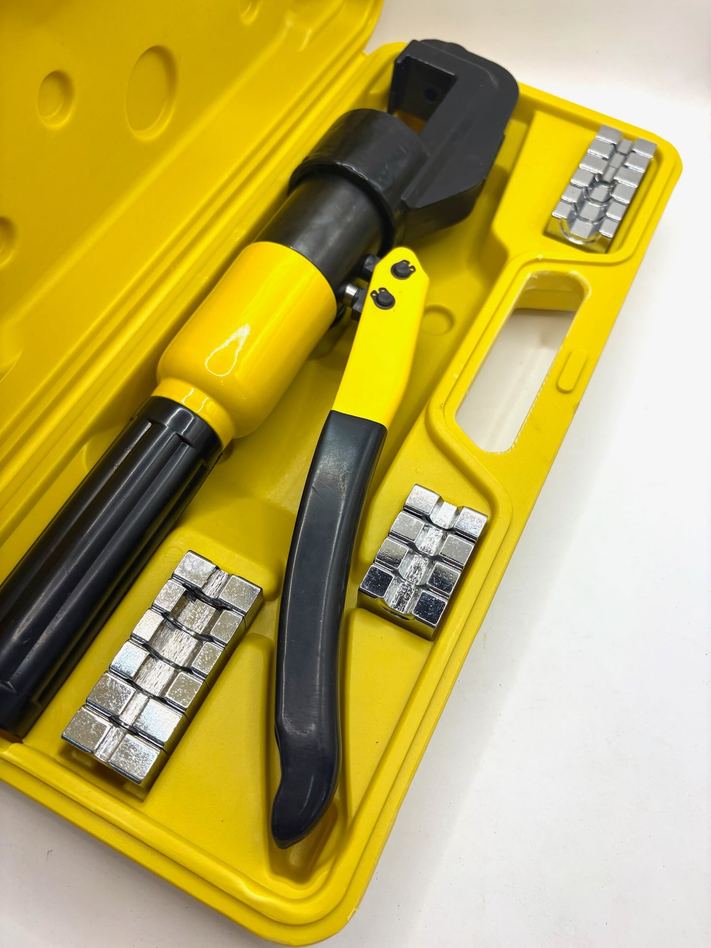 Crimper